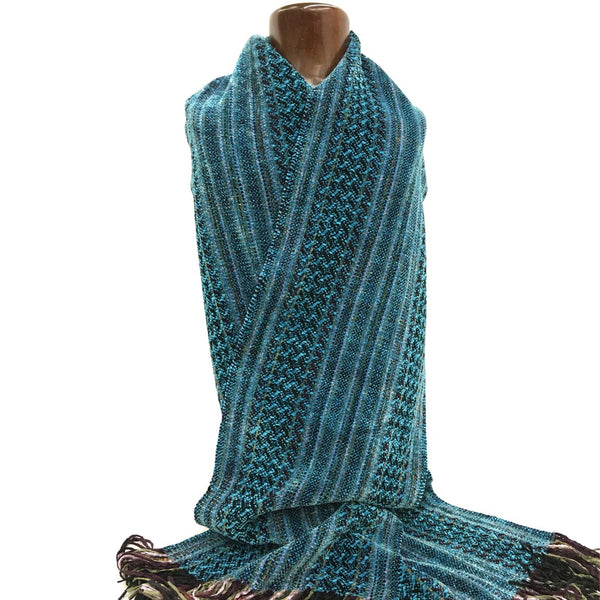 Warm, luxurious chenille scarf, Teal